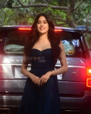 Janhvi Kapoor Spotted at Maddock Office in Santacruz Photos