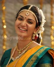 Kaantharvan Movie Heroine Honey Rose Stills