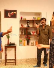 Kadamaiyai Sei Tamil Movie Pictures