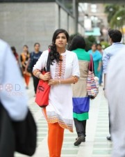 Kadhalum Kadanthu Pogum Movie Heroine Madonna Sebastian Photos