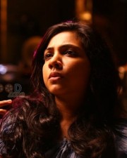 Kadhalum Kadanthu Pogum Movie Heroine Madonna Sebastian Photos