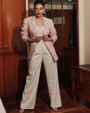 Kajal Aggarwal Boss Lady Pictures 03