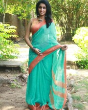 Tanya Ravichandran 22 Karuppan Movie Heroine Tanya Ravichandran Photos