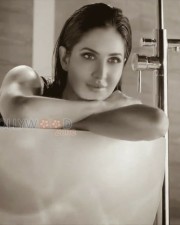 Katrina Kaif Sexy Pictures