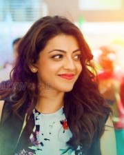 Kavalai Vendam Movie Heroine Kajal Aggarwal Photos