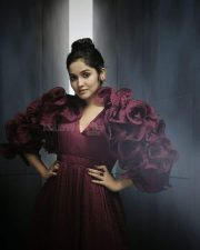 King of Kotha Actress Anikha Surendran Photoshoot Stills 01 King of Kotha Actress Anikha Surendran Photoshoot Stills 01