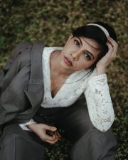 Kotigobba 3 Heroine Madonna Sebastian Photoshoot Stills 02