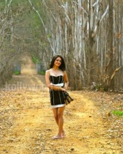 Kriti Karbandha Sexy Photos