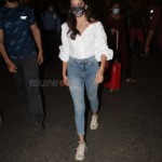 Kriti Kharbanda 24 Kriti Kharbanda Spotted At The Airport As She Returns Back From Delhi Photos