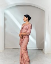 Kuberaa Heroine Rashmika Mandanna in a Blush Pink Floral Saree Pictures 01