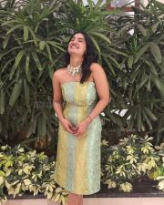 L2 Empuraan Actress Saniya Iyappan in a Sleeveless Midi Dress Pictures 02 L2 Empuraan Actress Saniya Iyappan in a Sleeveless Midi Dress Pictures 02