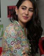 Love Aaj Kal Heroine Sara Ali Khan Photos
