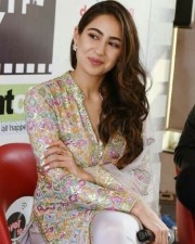 Love Aaj Kal Heroine Sara Ali Khan Photos