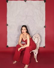 Luscious Sara Ali Khan in a Red Off Shoulder Jumpsuit Photos 01