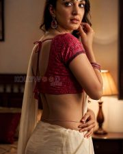 Lust Stories Hottie Kiara Advani in a White Saree with a Short Sleeved Pink Blouse Photos 04