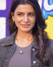 Maa Inti Bangaaram Actress Samantha Ruth Prabhu in a Grey Sleeveless Crop Top with a Black Denim Jacket and Blue Denim Jeans Stills 02