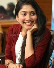 Maari Heroine Sai Pallavi Interview Stills