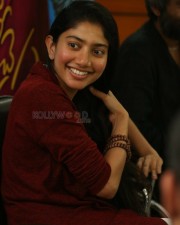 Maari Heroine Sai Pallavi Interview Stills