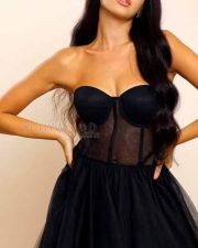 Madgaon Express Actress Nora Fatehi Sexy Pictures 02