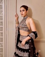 Majestic Actress Raashi Khanna in a Black Velvet Embroidered Lehenga Set Photos 01 Majestic Actress Raashi Khanna in a Black Velvet Embroidered Lehenga Set Photos 01