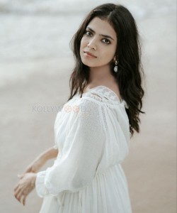 Malayalam Actress Malavika Mohanan Sexy Pictures 05