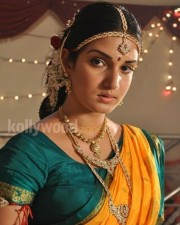 Mallu Babe Honey Rose Pictures
