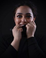 Mallu Beauty Nithya Menen Photos