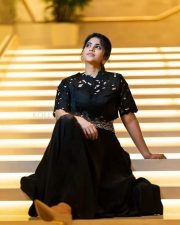 Mazhai Pidikatha Manithan Heroine Megha Akash Photoshoot Stills 01