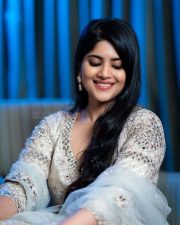 Mazhai Pidikatha Manithan Heroine Megha Akash Photoshoot Stills 03