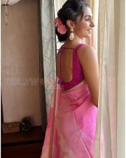 Mesmerizing Andrea Jeremiah in a Pink Saree with a Sleeveless Blouse Pictures 05