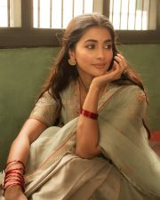 Mesmerizing Pooja Hegde in a Soft Pastel Saree Pictures 04 Mesmerizing Pooja Hegde in a Soft Pastel Saree Pictures 04