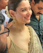 Milky Tammannah Hot Cleavage in a Saree Photos 01