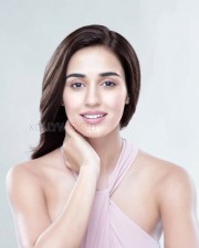 Milky White Disha Patani Photo 01