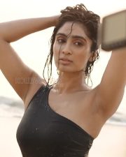 Miss Kerala Deepti Sati in a Black Swimsuit Photos 03