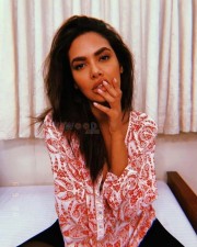 Esha Gupta 51 Model Esha Gupta Pics
