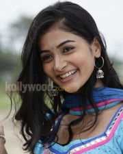 Model Pooja Hegde Stills