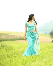 Model Pooja Hegde Stills