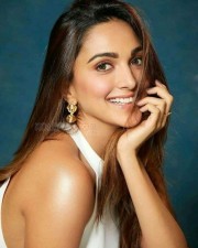 Mr Lele Actress Kiara Advani Photoshoot Stills