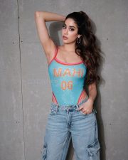 Mr and Mrs Mahi Actress Janhvi Kapoor in a Bodysuit and Cargo Pants Photos 05 Mr and Mrs Mahi Actress Janhvi Kapoor in a Bodysuit and Cargo Pants Photos 05