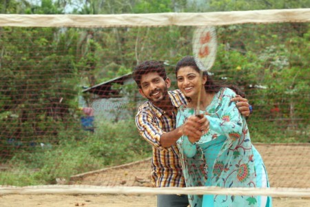 Nadhi Movie Pictures