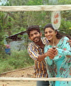 Nadhi Movie Pictures