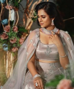 Nanpakal Nerathu Mayakkam Actress Ramya Pandian Sexy Picture 01