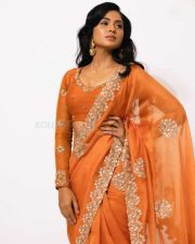 Nanpakal Nerathu Mayakkam Movie Heroine Ramya Pandian Sexy Saree Photos 10