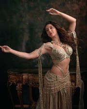 Nora Fatehi Sexy Spicy Hot Photos 04 Nora Fatehi Sexy Spicy Hot Photos 04
