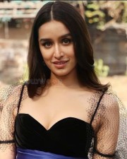 Ok Jaanu Actress Shraddha Kapoor in a Black and Blue Spaghetti Strap Dress Pictures 03