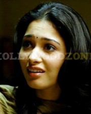 Padikathavan actress tamanna stills
