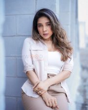 Photogenic Actress Sakshi Agarwal in a Blush Open Shirt and White Tube Top Photos 02 Photogenic Actress Sakshi Agarwal in a Blush Open Shirt and White Tube Top Photos 02