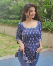 Plan Panni Pannanum Actress Anaika Soti Sexy Pictures 10