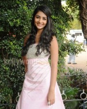 Pooja Hegde Mugamoodi Launch Photos