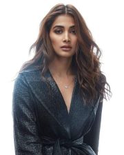 Pooja Hegde Sexy Cute Still 01